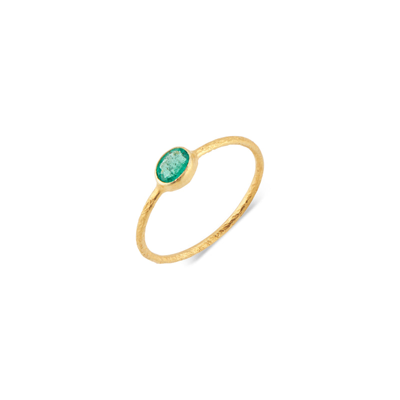 Adriana, 18k Gold Emerald Ring