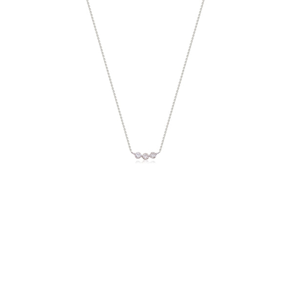 Kenzo: 3-Stone Diamond Necklace in White Gold